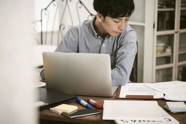 炒线上办公,用2003年的概念,收2020年的智商税