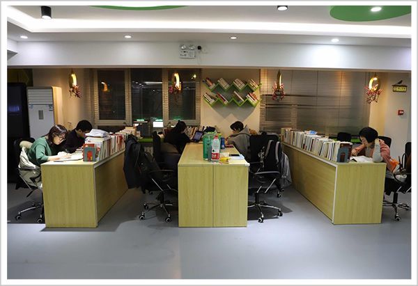 炒线上办公,用2003年的概念,收2020年的智商税