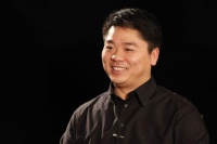 刘强东：我们心系员工 为十几万一线员工提供口罩