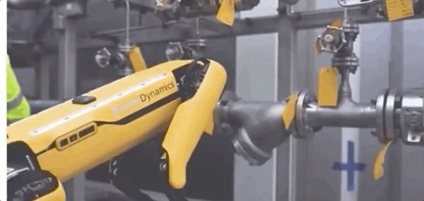 波士顿动力双轮机器人Handle即将出道,与物流机器人OTTO搭档运货