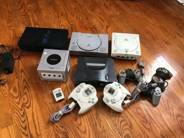 PS2二十岁了，但它所代表的时代却已经是过去式