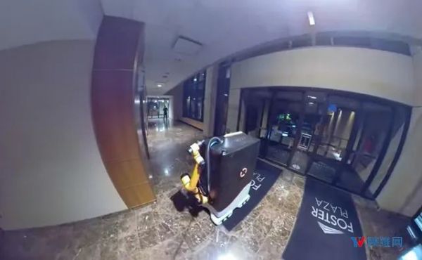 潮科技 | SOMATIC利用VR环境训练AI机器人清洁工搞卫生,未来的目标客户是机场、赌场