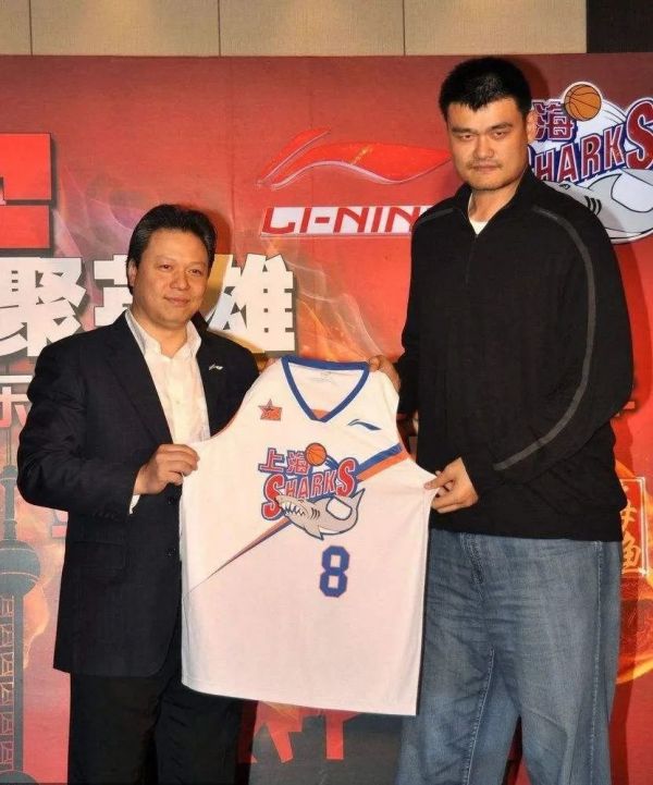 从中超、CBA零元卖队到湖人遗产忠诚继承,一文读懂俱乐部退出简史