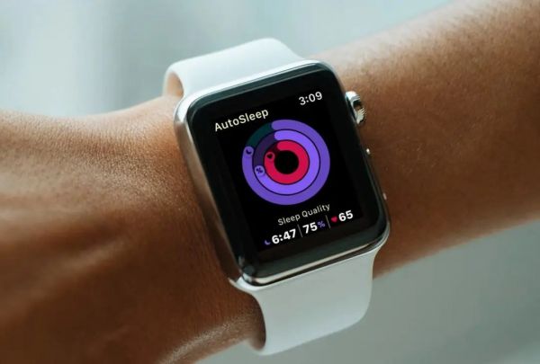 iOS 14 代码泄密:确认会有 iPhone 9 和新 iPad Pro,苹果还要做一副新耳机