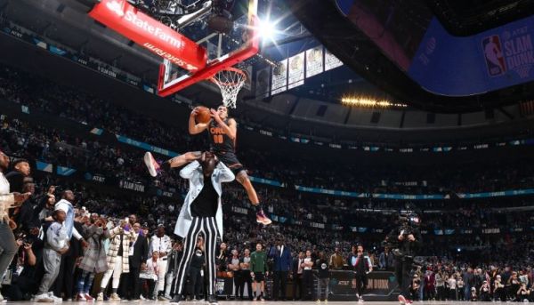 NBA联赛全面暂停!VR直播观赛会跃身主流吗?