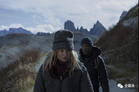 跨平台发布故事,Facebook要渗透Ins?