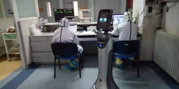 无声战士:机器人在疫情中迅速出击,公司悄然崛起