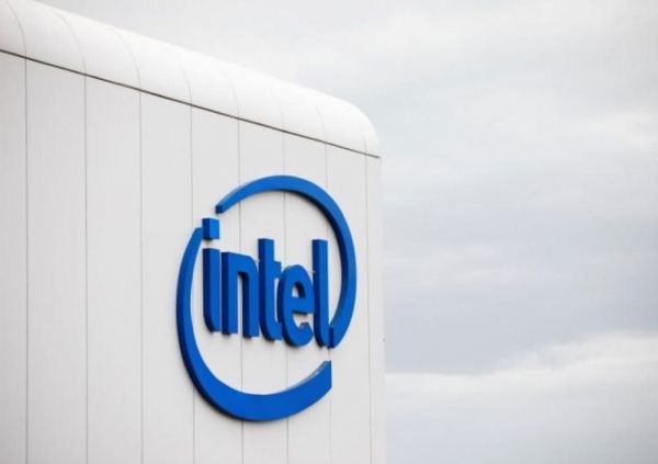 英特尔暂停股票回购,预警称疫情将影响业务