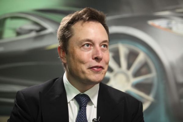 痛批iOS不合格后,马斯克吐槽苹果尽快修改输入法 网友请钢铁侠造手机