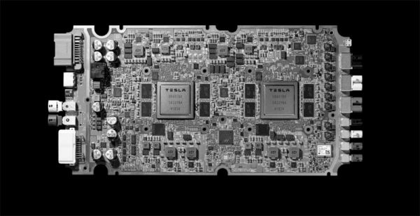 特斯拉偷偷减配,不只中国有,加拿大用户也中招了