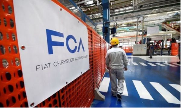 全球呼吸机告罄,马斯克线上接单,车企临危受命转产,这波跨界行得通吗?