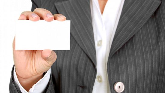 外卖骑手资质乱象:20元造假健康证 多平台顺利通过