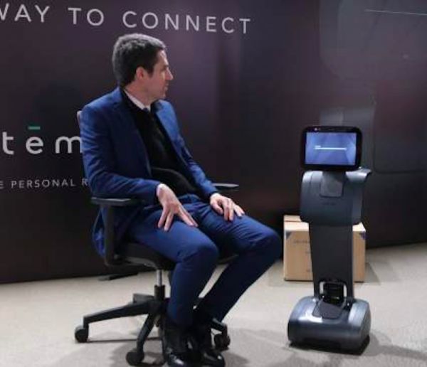 近10家密集被投资,服务机器人成资本围猎风口,背后火了谁?