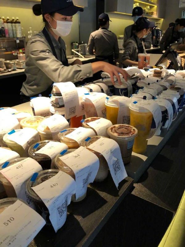 科技神回复 | 瑞幸咖啡董事长发声:今天更要元气满满