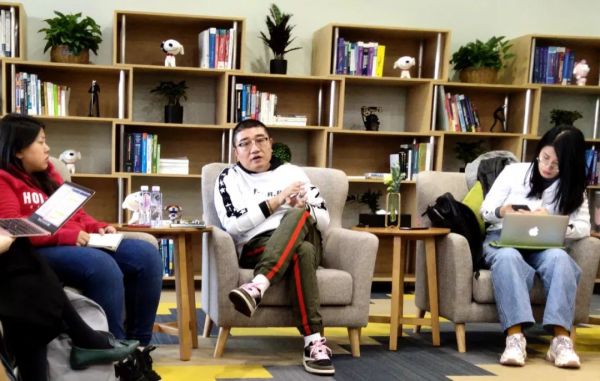 刘强东“熔断”，徐雷成为京东的新“保险丝”