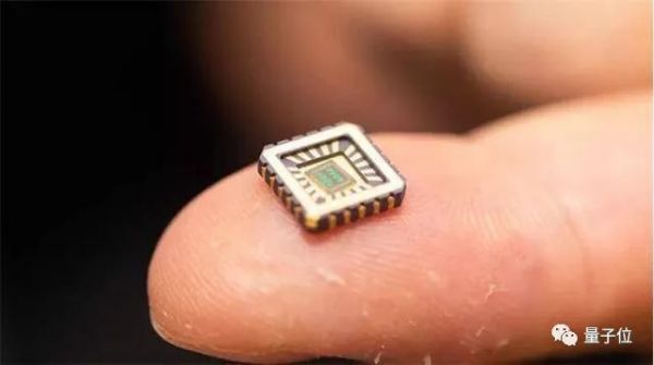 直接用人类神经元构建AI芯片,这家公司打造的无实体大脑可以玩雅达利游戏