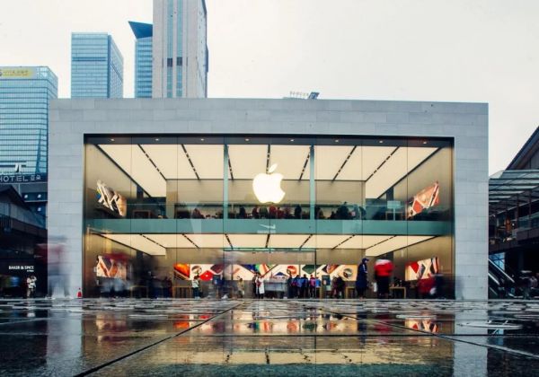 iPhone 11大降价,到手低至5000以下,真香?电商平台一些机型已“无货”