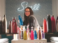 从1个人创业到年销1亿美金，S'well水杯的创业经