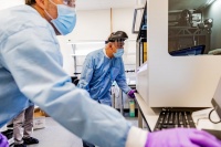 为建新冠测试实验室 亚马逊Kindle团队也被派上阵