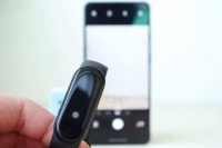 智能穿戴“玩具化”，但消费者还是会为小米手环买单