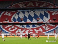 足球回归了，但球场空荡荡