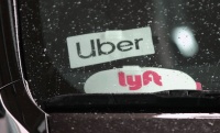 美加州正寻求迫使Uber Lyft几周内将司机重新归类为雇员
