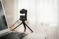 上线摄像头OBSBOT Tiny，「睿魔智能」睿魔智能想将AI摄像头带向PC消费者