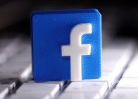 一再发布假消息 Facebook禁止一特朗普支持机构投广告