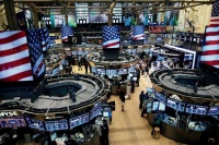 美股收盘全线上涨 纳指标指再创新高 B站涨超10.58%