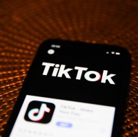 美国商务部将禁止下载TikTok禁令推迟至9月27日