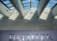 为了达到2030年电动车目标 戴姆勒来中国找到了吉利