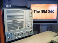 企业真的需要中央实验室和发明家吗？