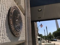 美国又将33家中国实体纳入所谓“未经核实名单”