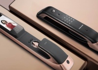 激战、洗牌、坚守，智能门锁的“激荡10年