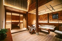 文旅行业，挣钱极慢，王功权不谈文艺谈二次创业