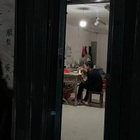 辞职去景德镇生活的年轻人，败给了现实