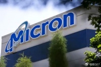 轮到拜登挠头了，中国发起新一轮的反制，审查美国芯片巨头