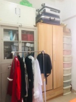 月薪过万，沉迷“捡破烂”的深圳人