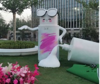 “王一博”给不了杜华安全感