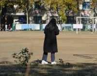 我给爸妈做“全职儿子”，一个月赚4000