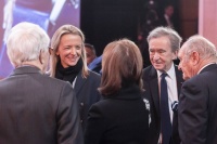 LV背后的天使与“野蛮人”