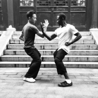 我在寺庙工作两年月入过万，下山后工作经验归0