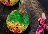 靠卖“石头”，这个男人冲上抖音带货榜一