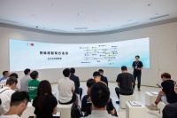 昨天阿维塔带我去参观了华为车BU在坂田基地的展厅……