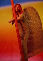 巴黎时装周上的中国县城