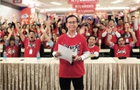 再见，职业经理人张勇