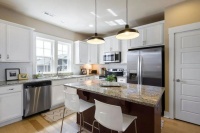 老板电器、美的“加速跑”，智慧厨电卷出新高度