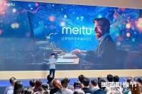 专访吴欣鸿：对标Adobe，未来会将美图视觉大模型开放