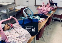 海外高中生，体验赛博育儿