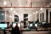 裁员不能停！全球科技企业年内裁员21万，超去年全年